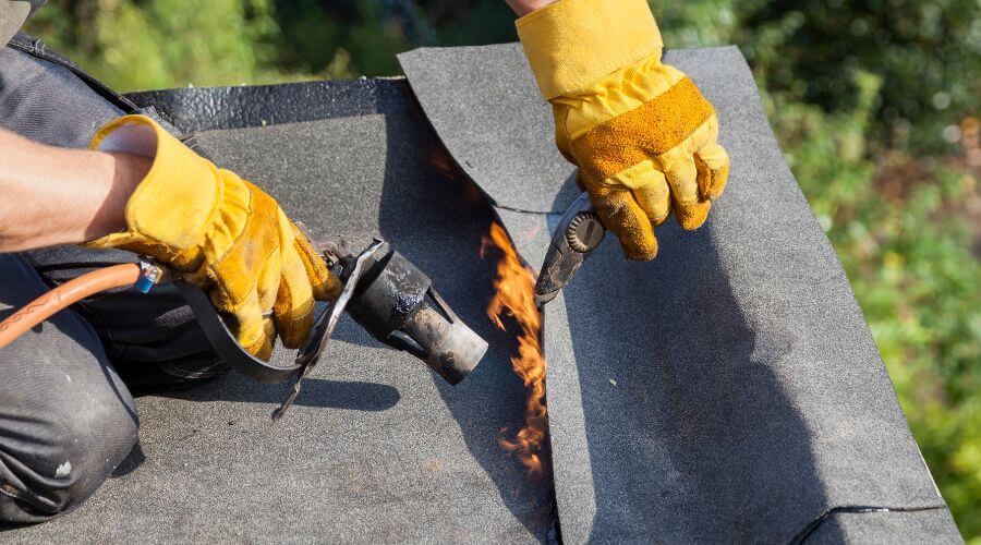 Professional metal roof installation in Sadorus, IL